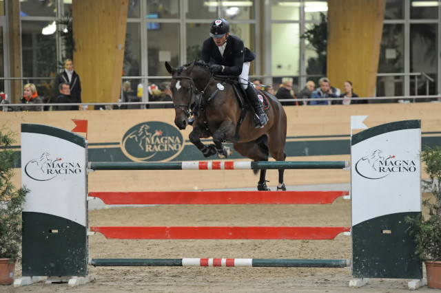 data/inhalt/events/2015/15152/Fotos horsesportsphoto Sonntag/Karaevli Omer_Cortani_B27_GP_CSNB_Racino_chorsesportsphoto.eu.JPG