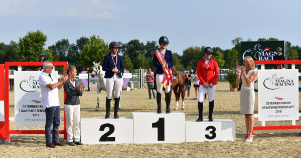 data/inhalt/events/2018/18193_OESTM/Horsic.com_sonntag_18193/MR2018_OESTM_SO_Pony_SE_kl.jpg