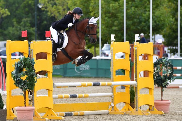 MR2019 Sep B Samstag Bew 14 Pony Standardspringprufung 090 m Moritz Lisa Aldo De La Chee 3